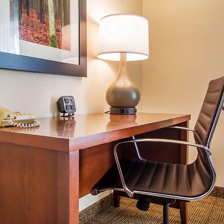 Comfort Suites Columbus West - Hilliard Εξωτερικό φωτογραφία