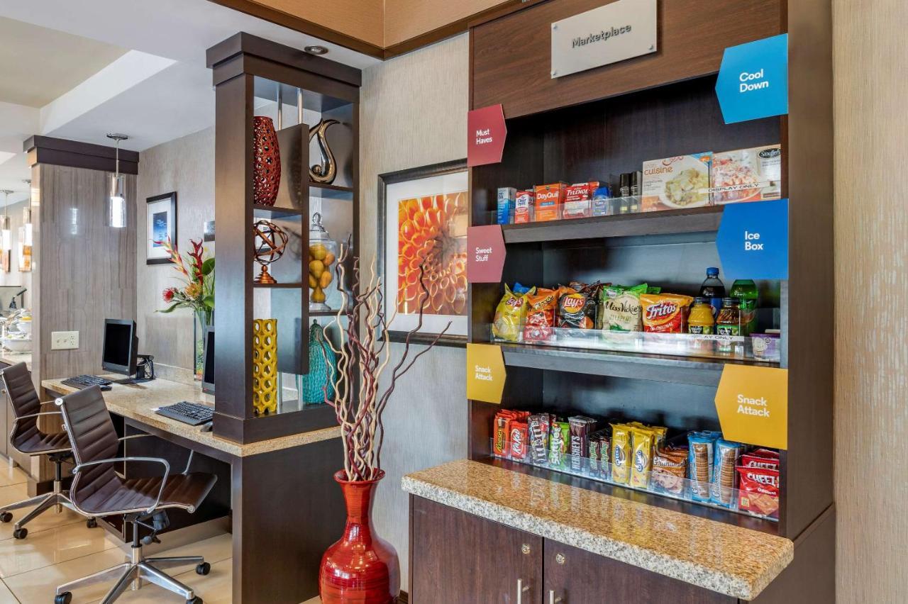 Comfort Suites Columbus West - Hilliard Εξωτερικό φωτογραφία