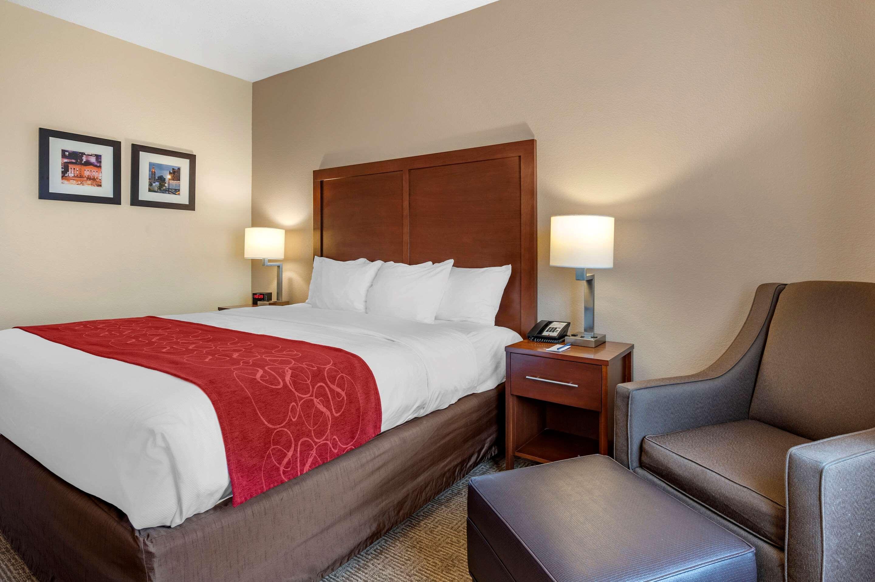 Comfort Suites Columbus West - Hilliard Εξωτερικό φωτογραφία